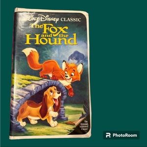 A Walt Disney Classic: “The Fox And The Hound”